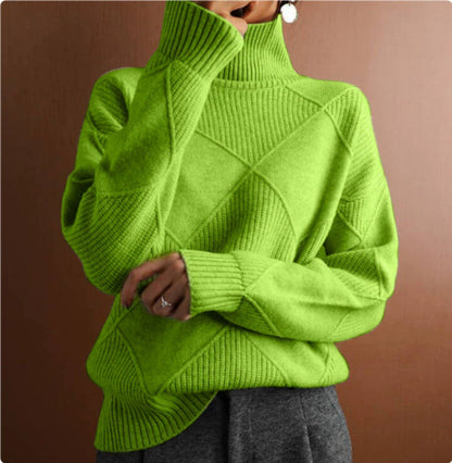 Pull fin à manches longues pour automne et hiver.