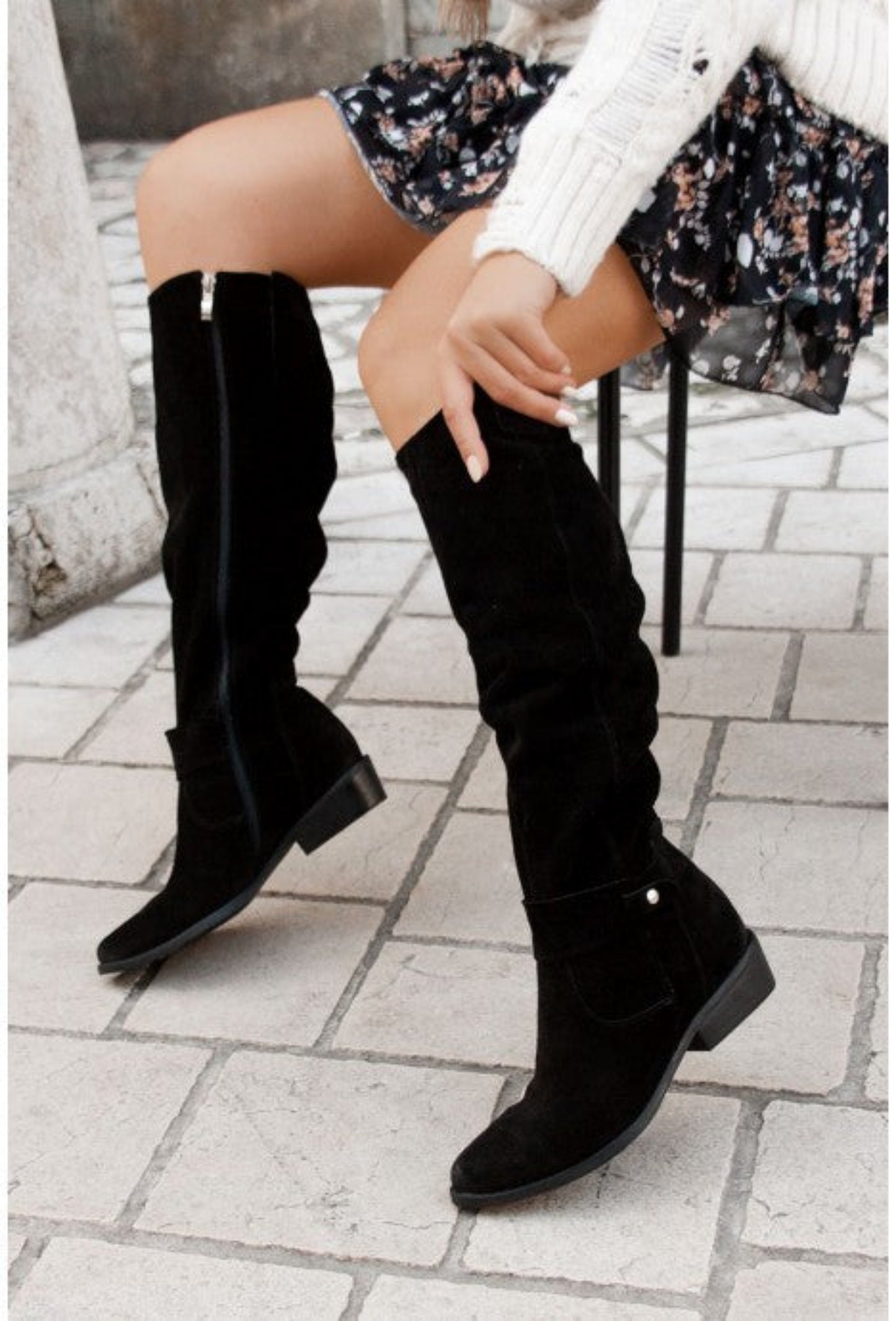 Bottes Plissées en Daim – Élégance Automne-Hiver
