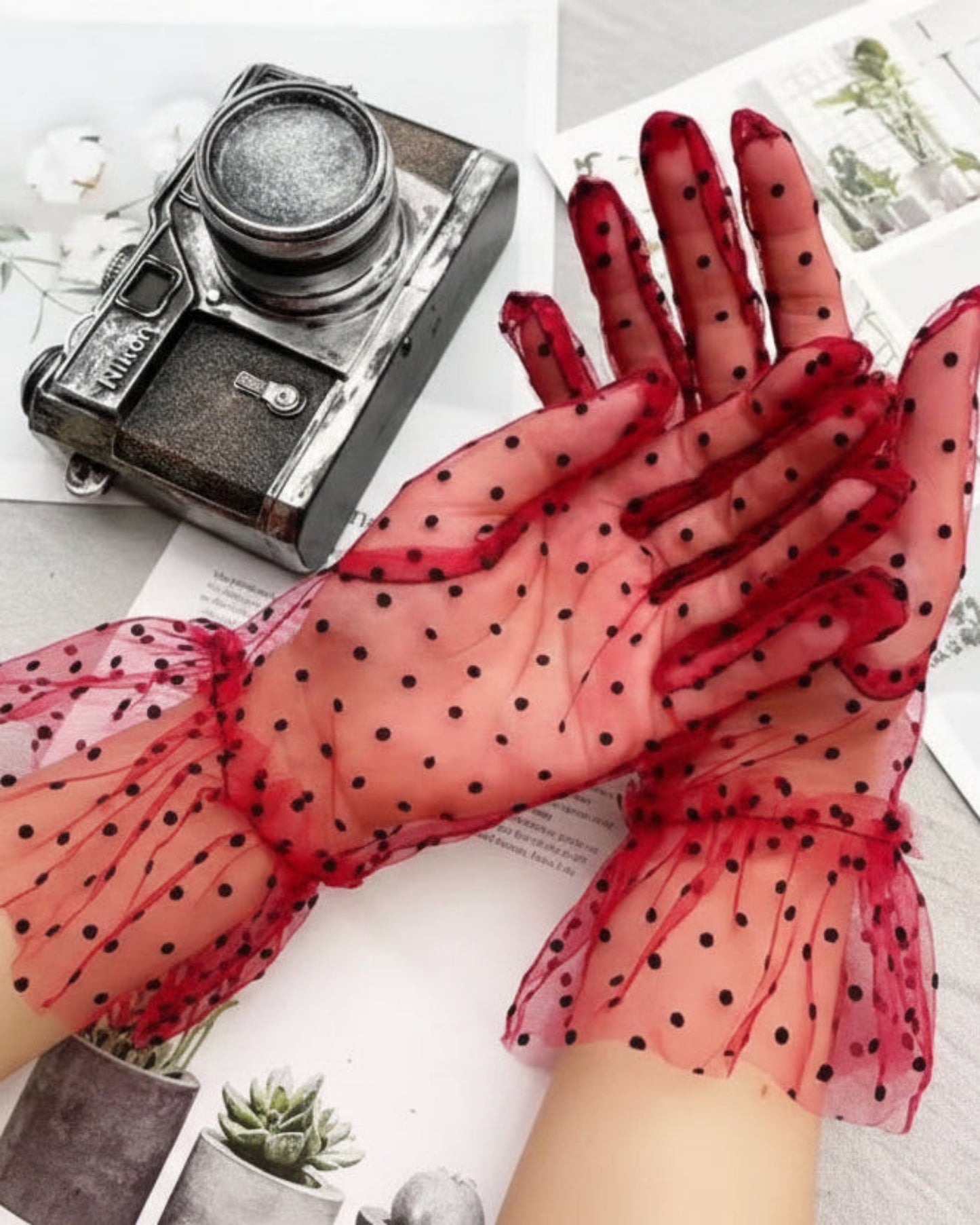 Gants de Cérémonie en Maille Dentelle
