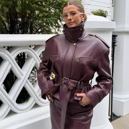 Veste Courte en Cuir avec Détails de Laçage