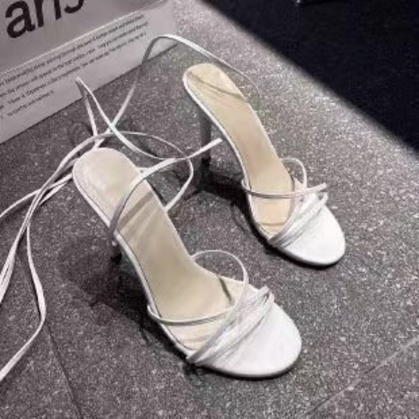 Sandales à Talons Aiguilles et Bride Cheville